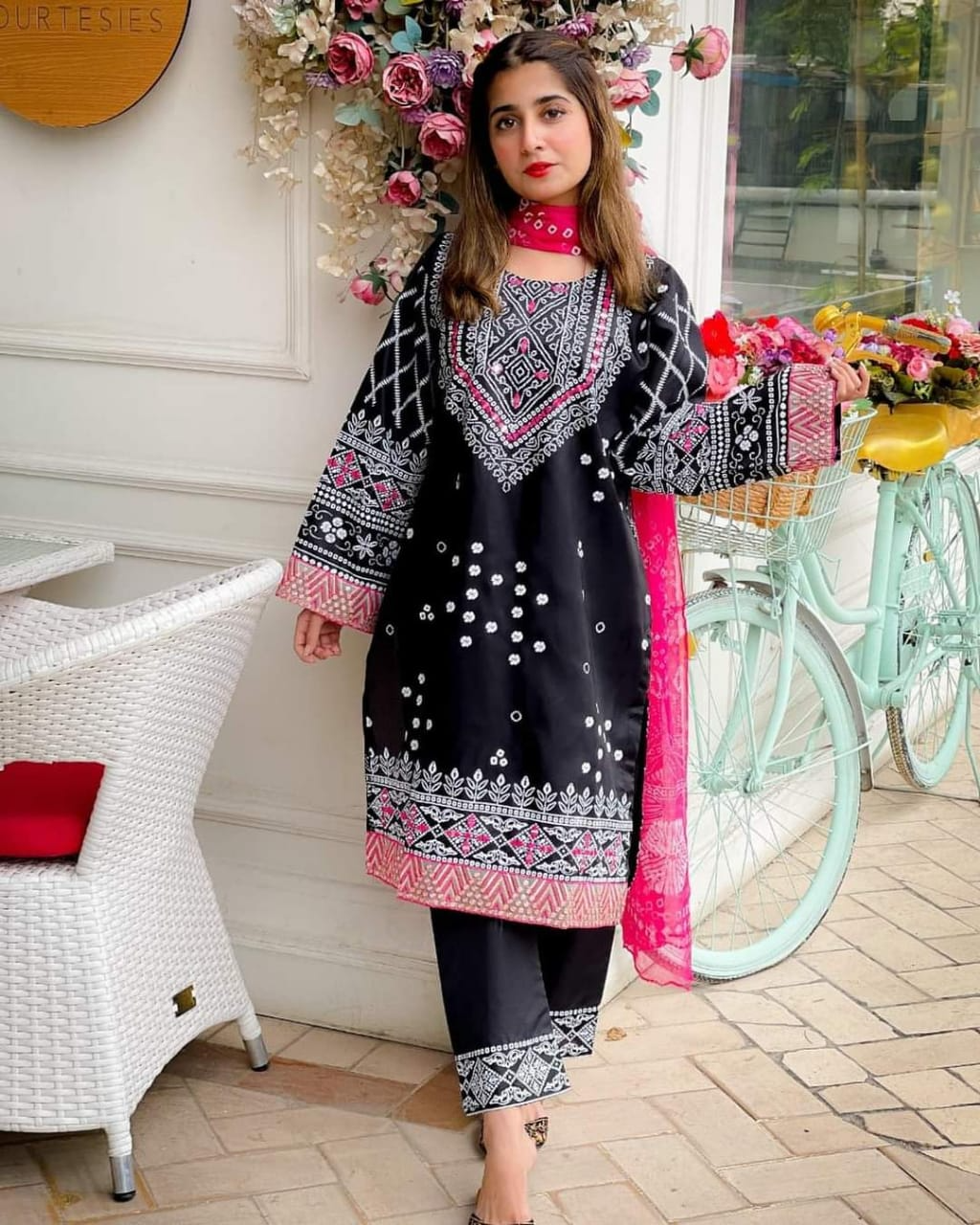 Chunri Silk 3-Piece Embroidered Suit - The Mak's Store