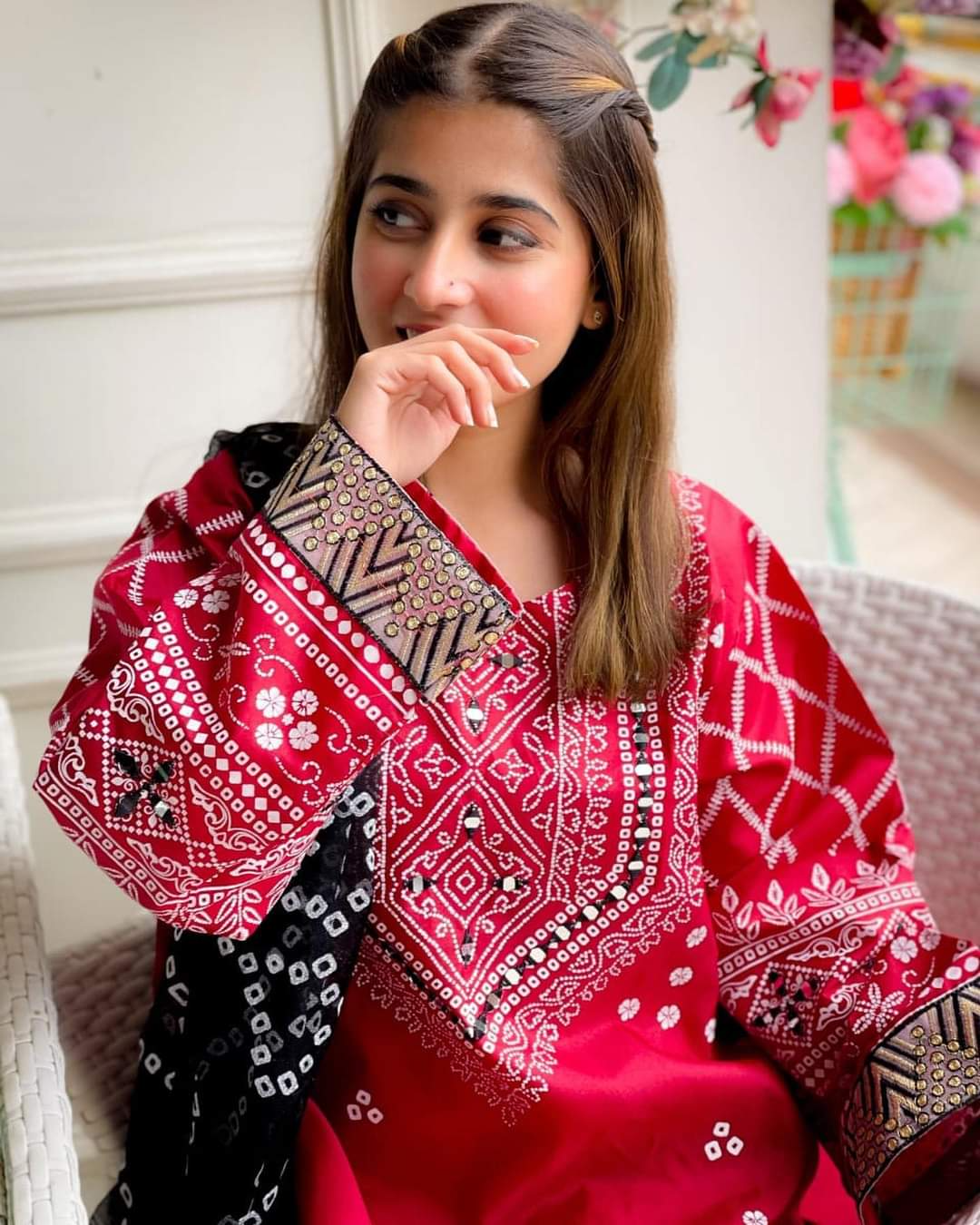 Chunri Silk 3-Piece Embroidered Suit - The Mak's Store