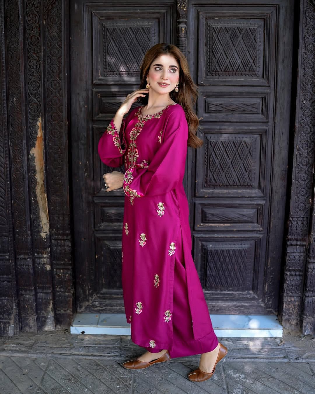AANGAN EMB Long Length 2-Piece Set - The Mak's Store