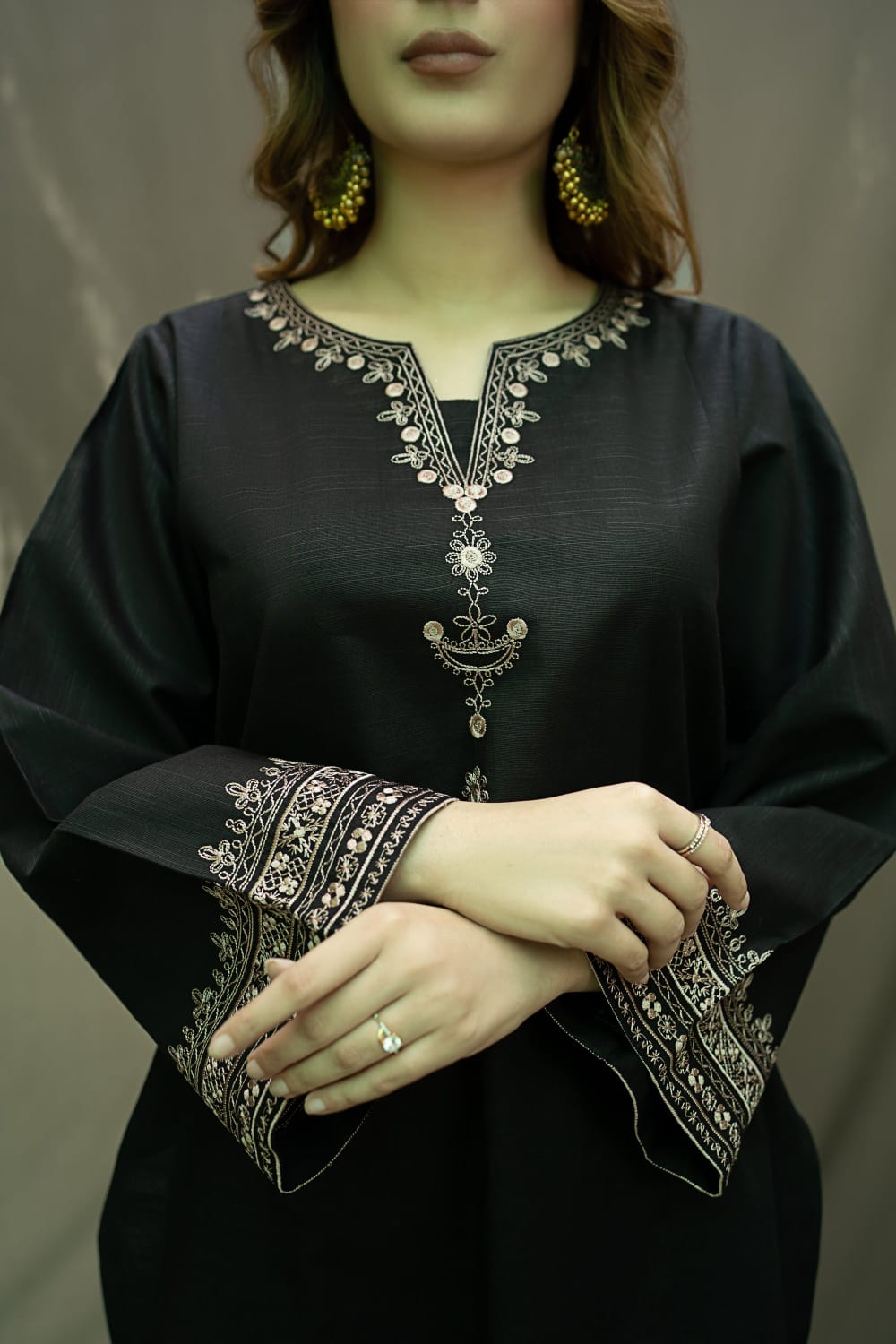 Black Iris Long Length Embroidery 2-Piece Suit - The Mak's Store