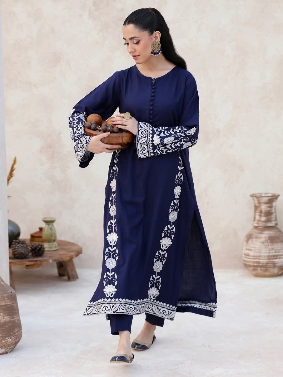 Noor-e-Nazakat LONG LENGTH (Navy & White) - Embroidered Dress - The Mak's Store