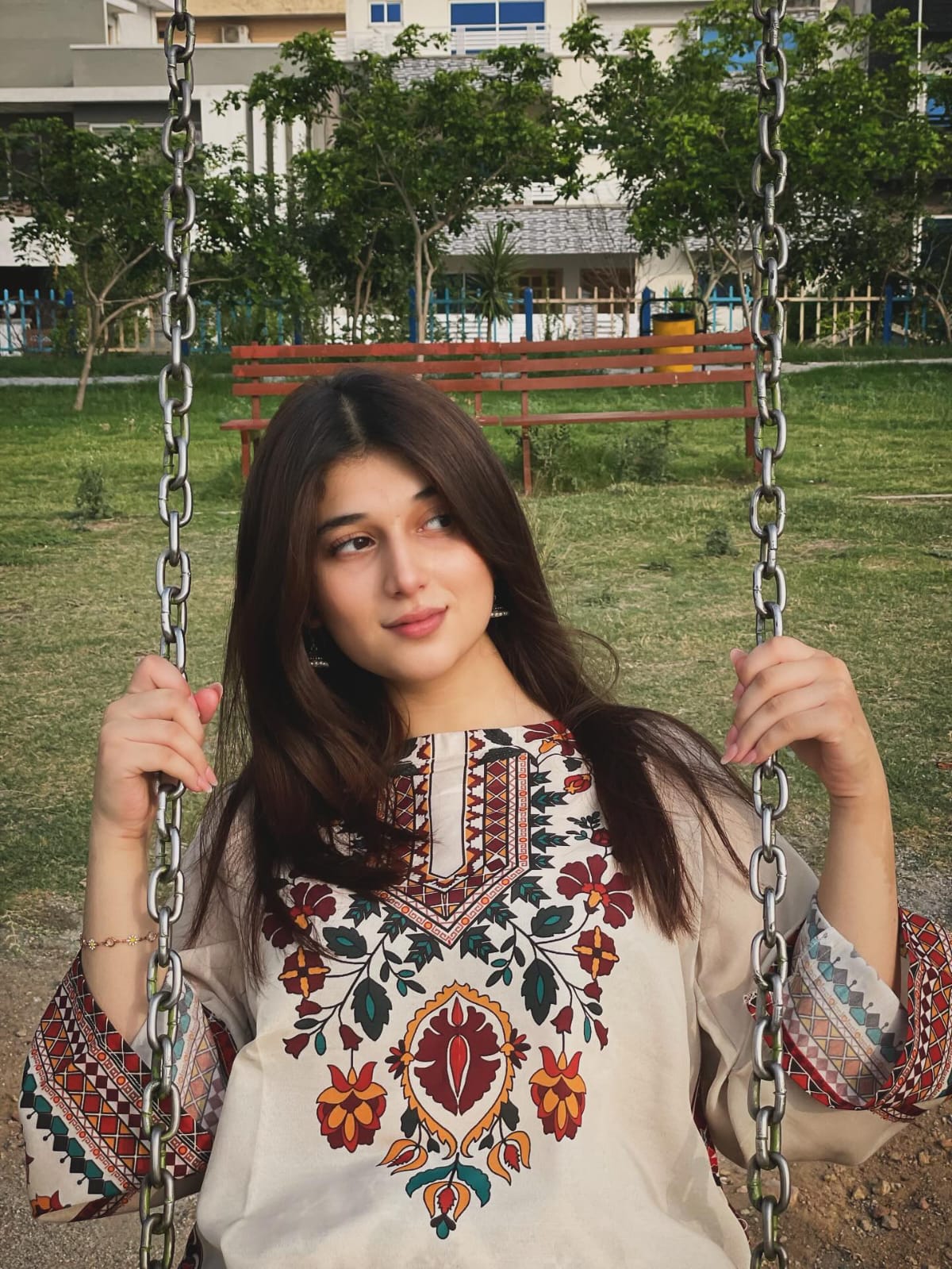 MEERUB DIGITAL PRINTED 2PC