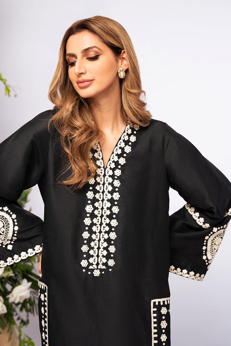 BLACK SPARKLE EMBROIDERY 2PC