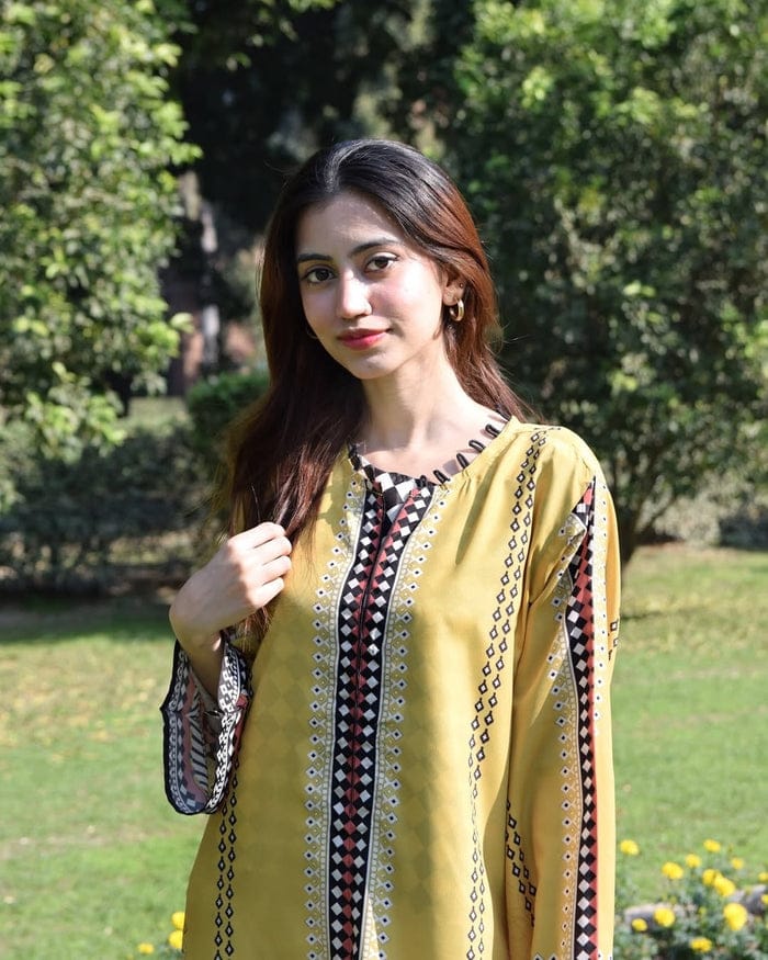 Yellow Blush- SILKY LAWN