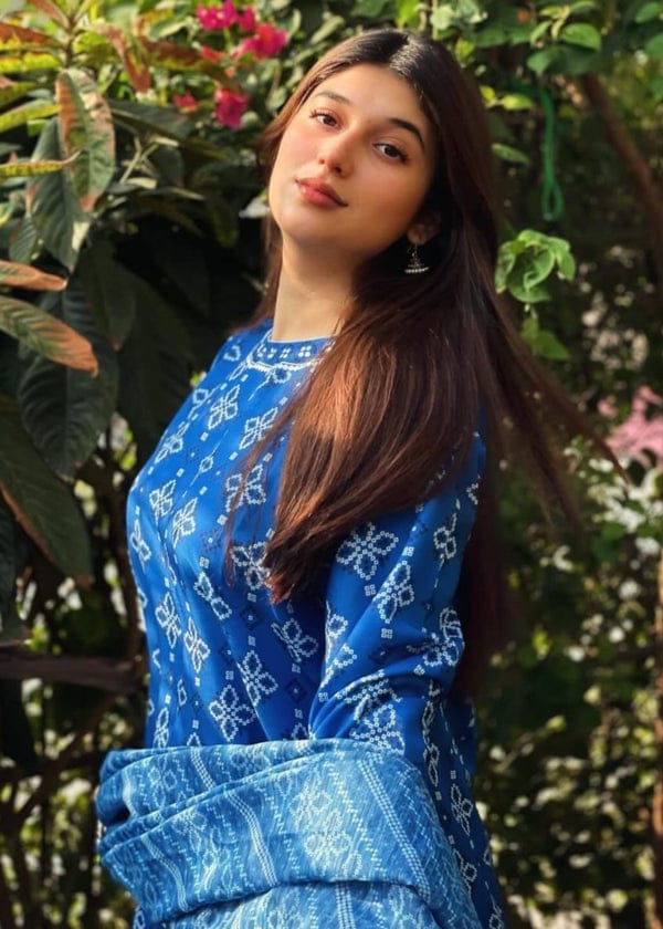 BERRY🫐 3PC SUIT WITH FARSI SALWAR