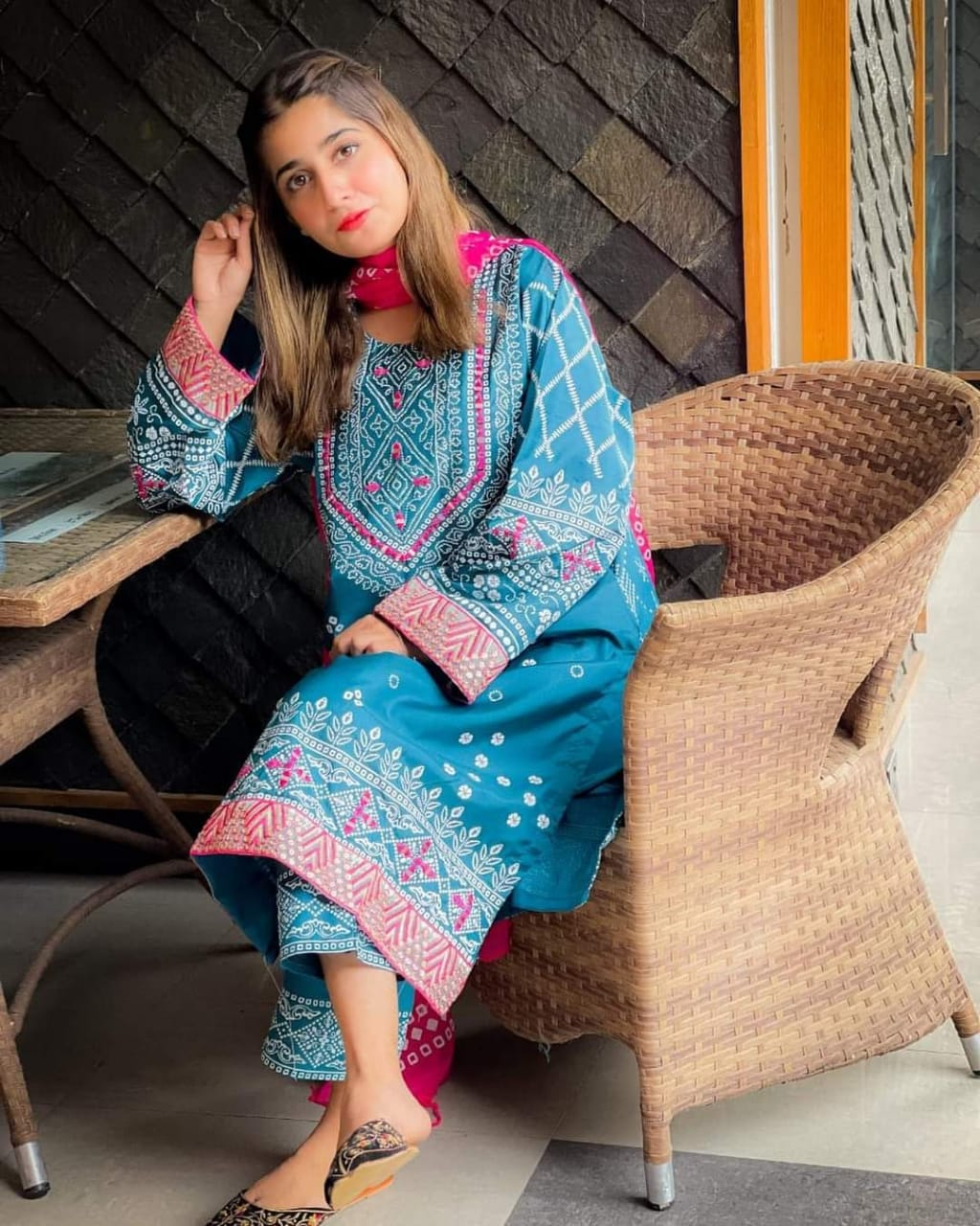 Chunri Silk 3-Piece Embroidered Suit - The Mak's Store