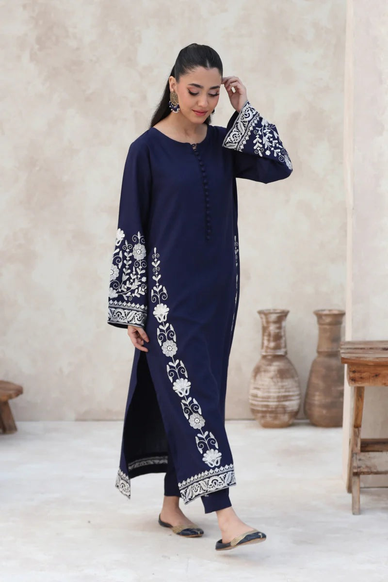 Noor-e-Nazakat LONG LENGTH (Navy & White) - Embroidered Dress - The Mak's Store