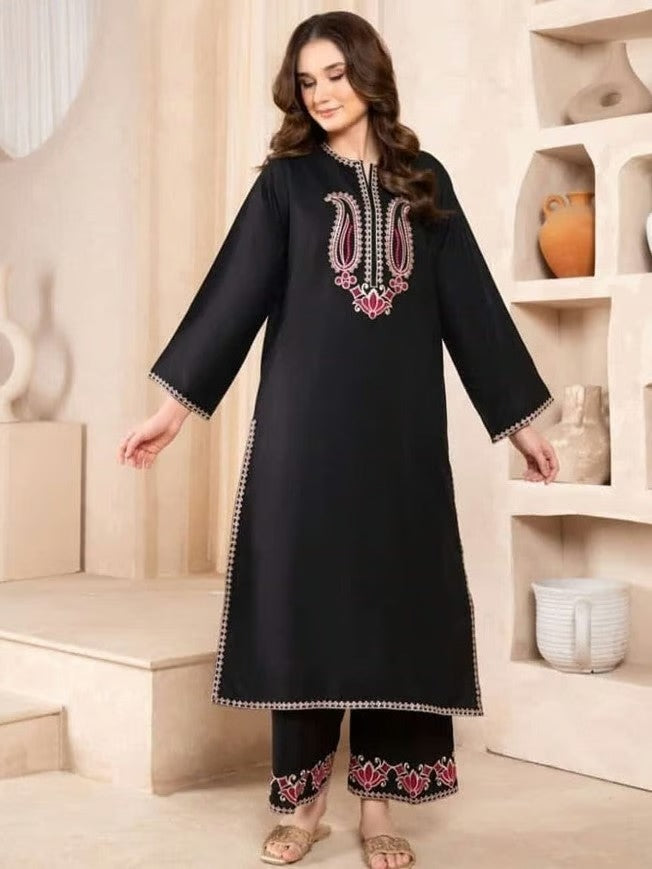 Black Rose Embroidery 2-Piece Suit
