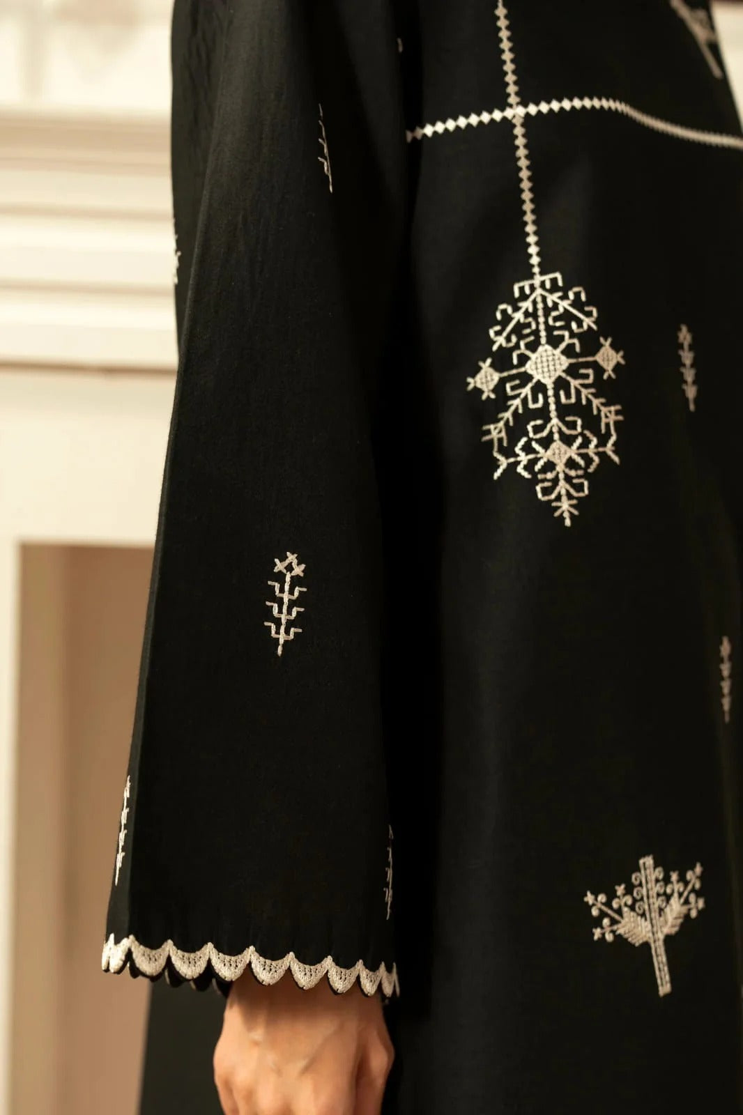 EMAAN EMBROIDERY 2PC