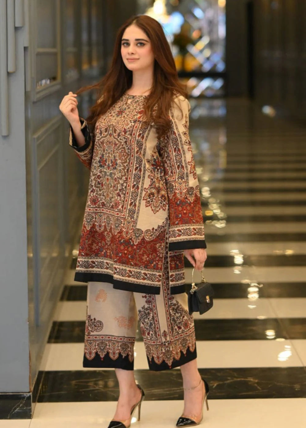 REGAL RUST CHARM DIGITAL 2PC -