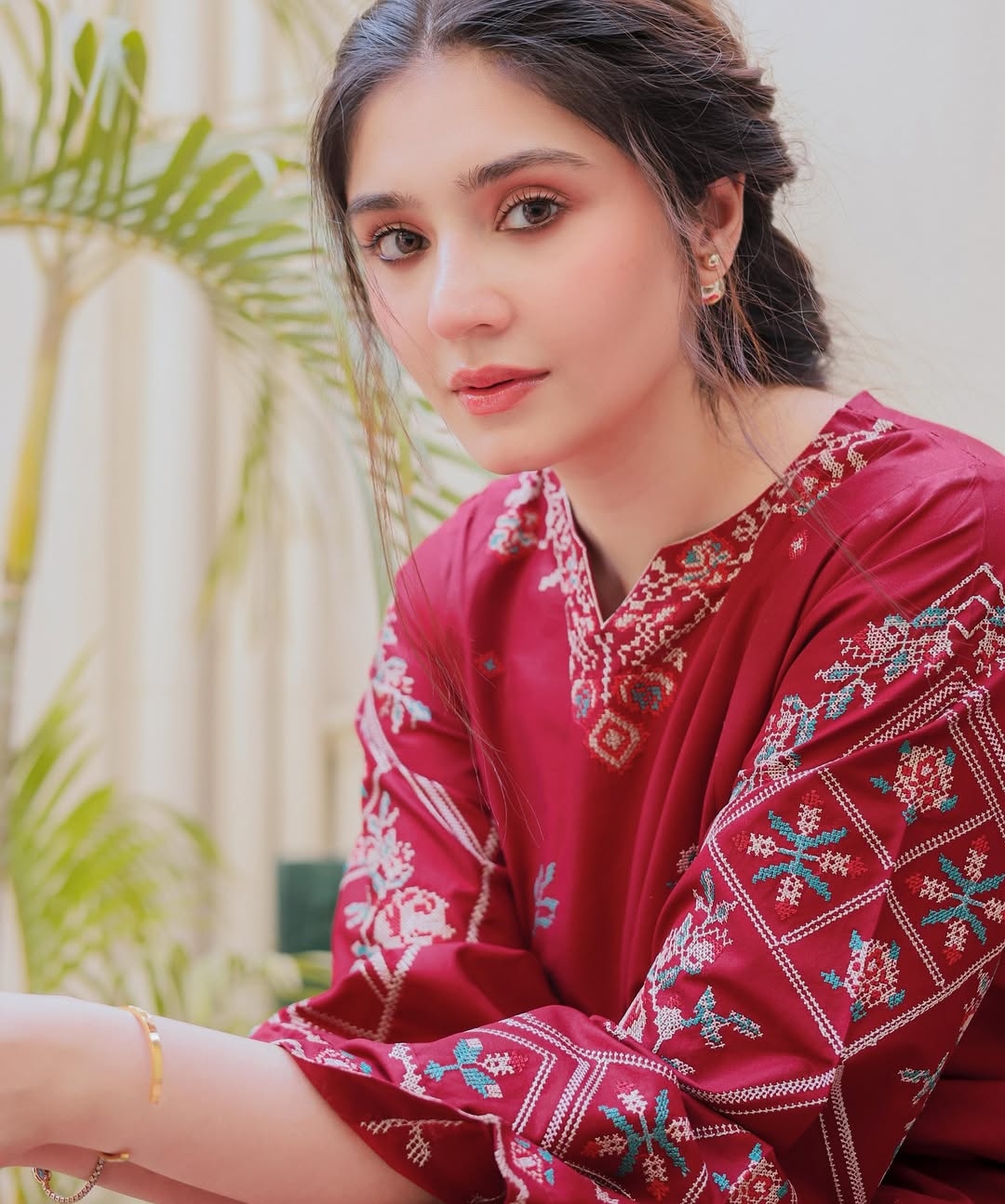 DUA EMBROIDERY 2PC (FARSHI)
